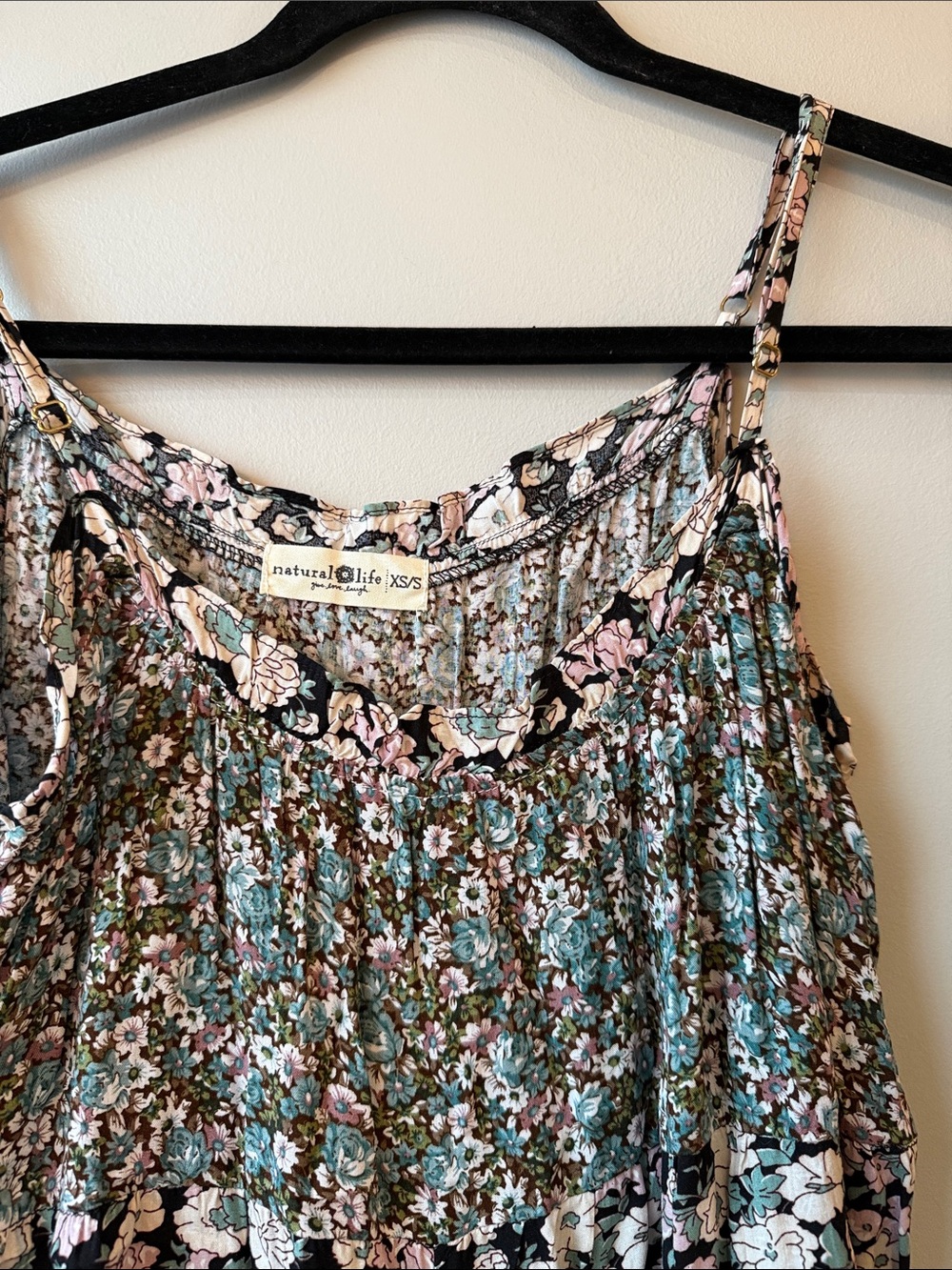 NATURAL LIFE Floral Spaghetti-Strap Jumpsuit in Teal, Pink and Black XS/S